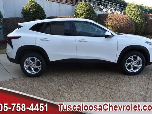 New 2026 Chevrolet Trax LS w/ LS Convenience Package image 11