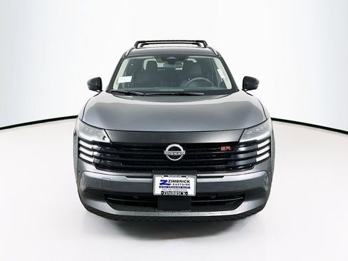 New 2026 Nissan Kicks SR image 2