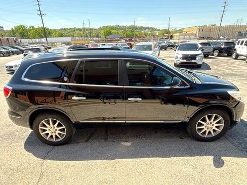 Used 2016 Buick Enclave Leather w/ Trailering Package image 4