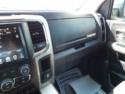 Used 2015 RAM 1500 Laramie w/ Convenience Group AWD/4WD image 26