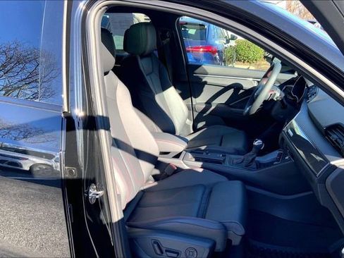 Used 2025 Audi Q3 2.0T Premium Plus w/ Premium Plus Package image 8