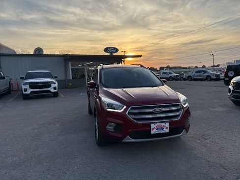 Used 2017 Ford Escape Titanium image 8