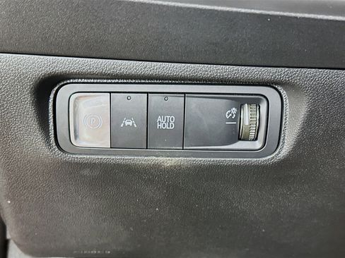 Used 2024 Honda Prologue Touring image 17