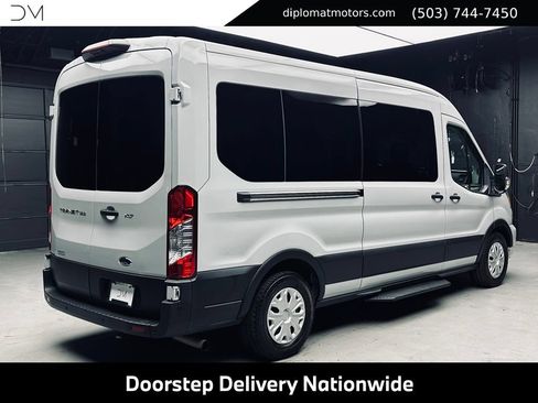 Used 2022 Ford Transit 350 XLT RWD image 6