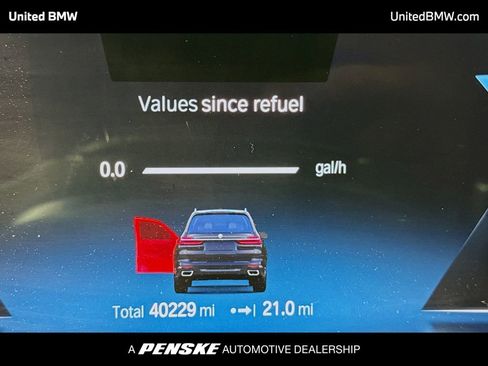 Used 2023 BMW X7 xDrive40i w/ Executive Package image 7