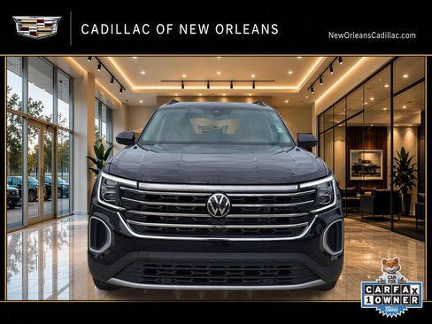 Used 2025 Volkswagen Atlas SE FWD image 9