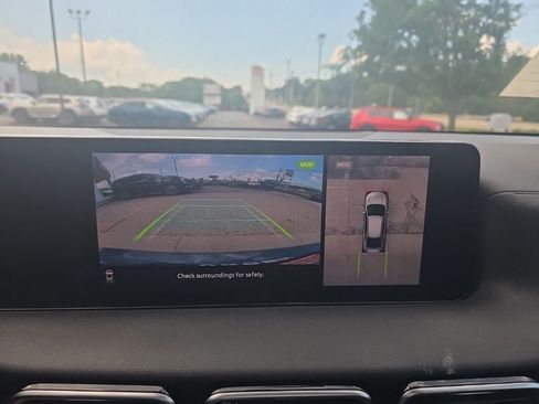 New 2026 Nissan Sentra SR w/ SR Premium Package FWD image 24