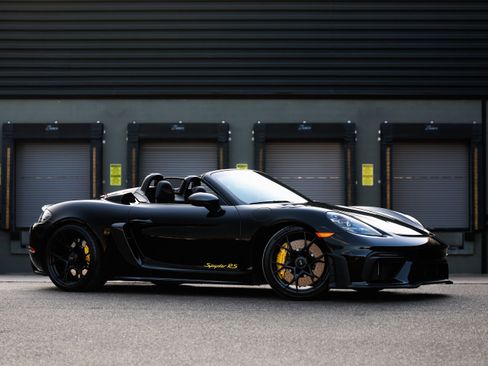 Used 2024 Porsche 718 Boxster Spyder RS w/ Weissach Package image 2