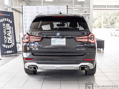 Used 2023 BMW X3 xDrive30i w/ Convenience Package AWD/4WD image 14
