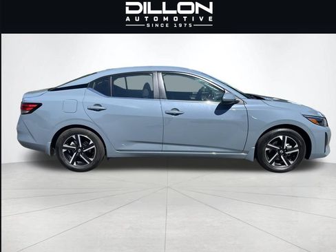 Used 2025 Nissan Sentra SV FWD image 21
