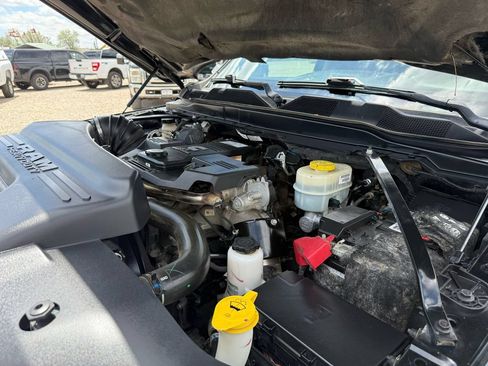Used 2018 GMC Sierra 1500 SLT AWD/4WD image 38