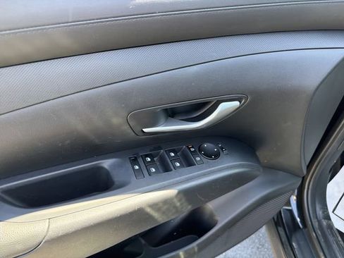 Used 2025 Hyundai Tucson SEL AWD/4WD image 15