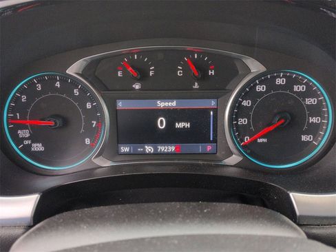 Certified 2021 Chevrolet Traverse LT image 11