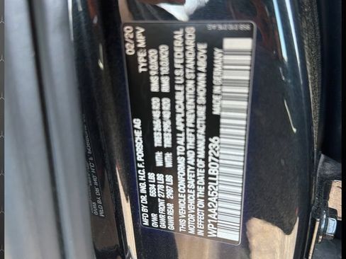 Used 2020 Porsche Macan AWD/4WD image 28