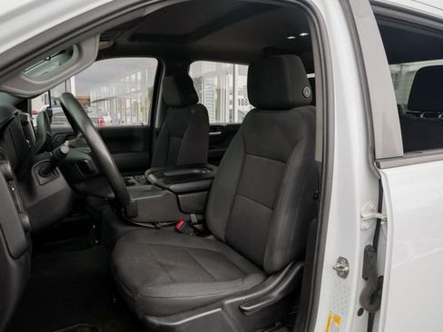 Used 2021 Chevrolet Silverado 2500 Custom w/ Custom Value Package image 22