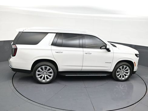 Used 2025 Chevrolet Tahoe Premier RWD image 18