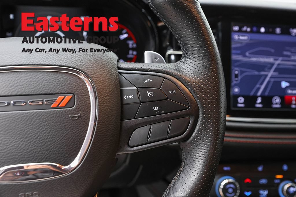Used 2025 Dodge Durango GT RWD image 17