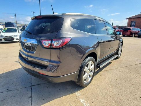 Used 2017 Chevrolet Traverse LT w/ Style and Technology Package AWD/4WD image 6
