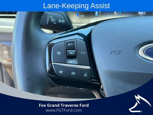 Certified 2024 Ford Escape Active AWD/4WD image 18