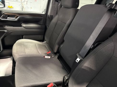 Used 2025 Chevrolet Silverado 2500 LT w/ Safety Package AWD/4WD image 24