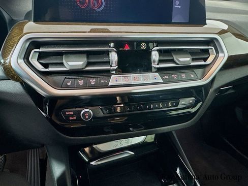 Used 2024 BMW X3 xDrive30i w/ Convenience Package AWD/4WD image 16