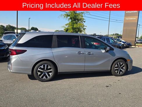 Used 2025 Honda Odyssey EX-L image 2