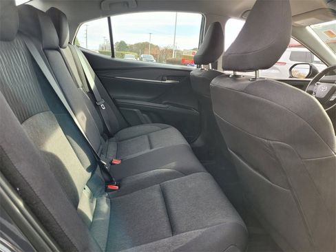 Used 2025 Toyota Camry LE image 14