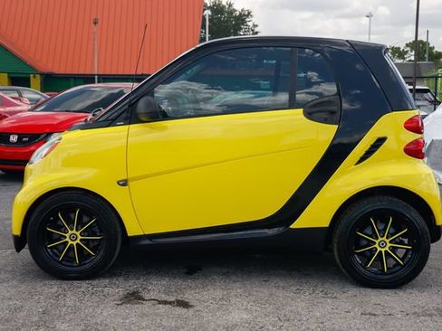 Used 2008 smart fortwo pure RWD image 4