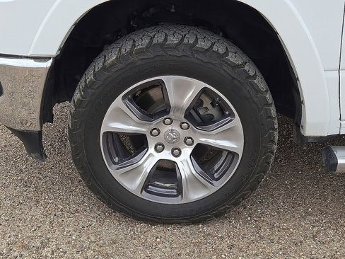 Used 2022 RAM 1500 Laramie image 10