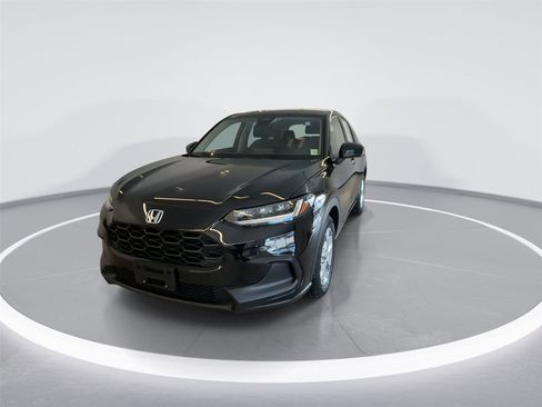 Used 2023 Honda HR-V LX image 4