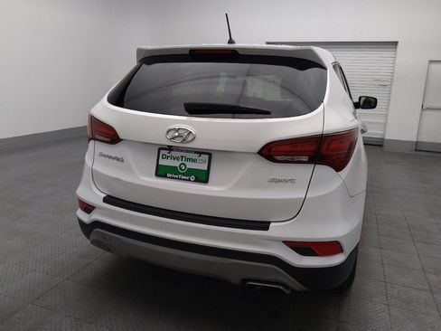 Used 2018 Hyundai Santa Fe Sport image 7