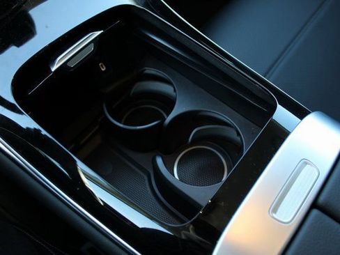 New 2025 Mercedes-Benz GLC 350e 4MATIC image 27