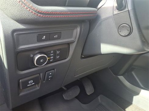 Certified 2024 Ford Expedition Limited image 14