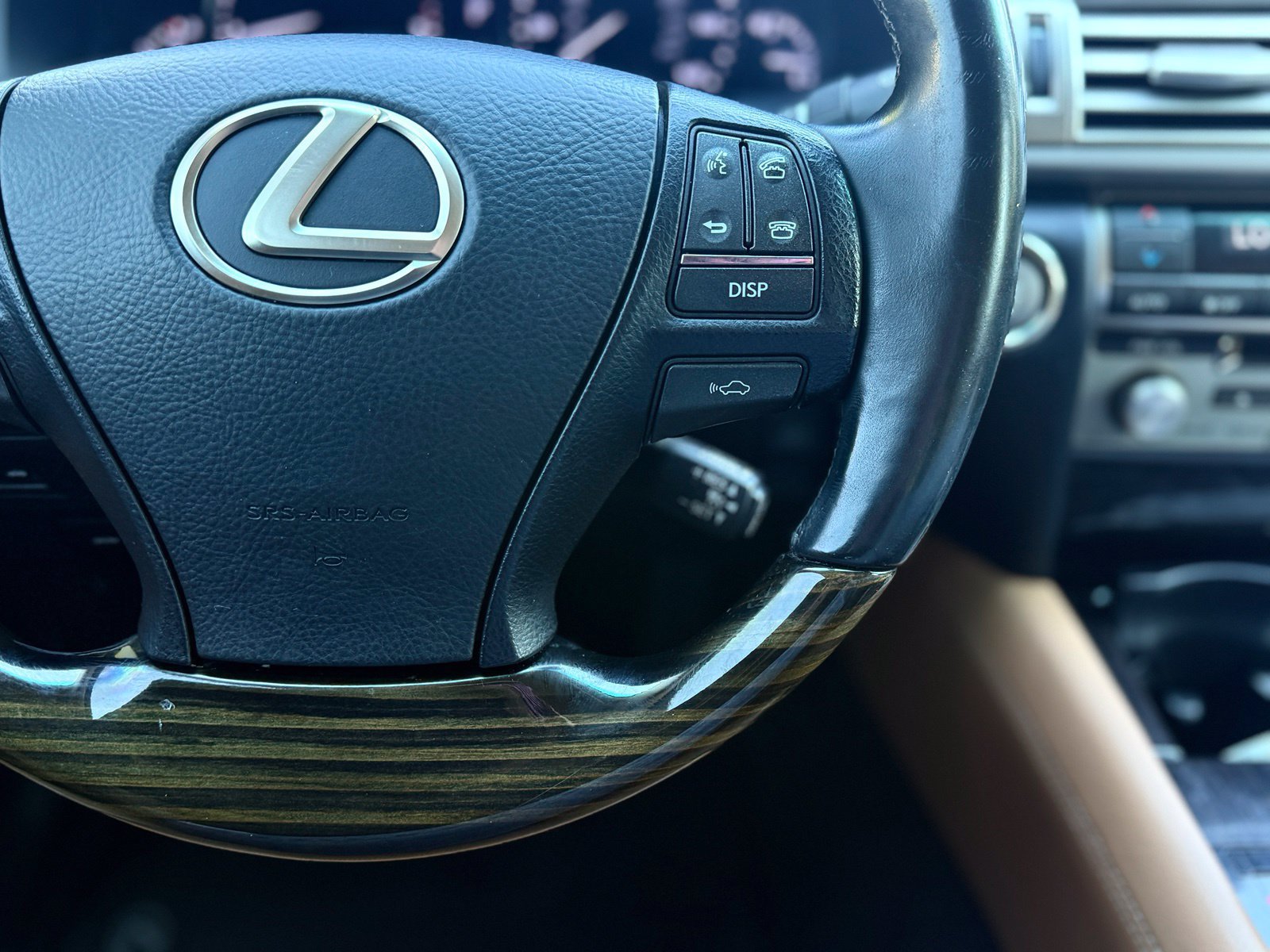 Used 2017 Lexus LS 460 w/ Comfort Package RWD image 27