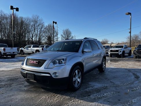 Used 2011 GMC Acadia SLT w/ Technology Package image 1