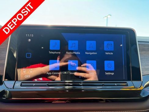 Used 2025 Volkswagen Atlas SEL image 18