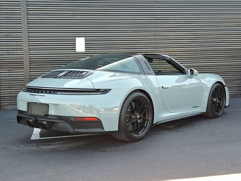 Certified 2025 Porsche 911 Targa 4 GTS AWD/4WD image 7