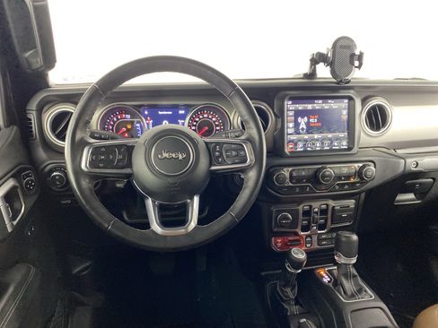 Used 2020 Jeep Gladiator Rubicon AWD/4WD image 19