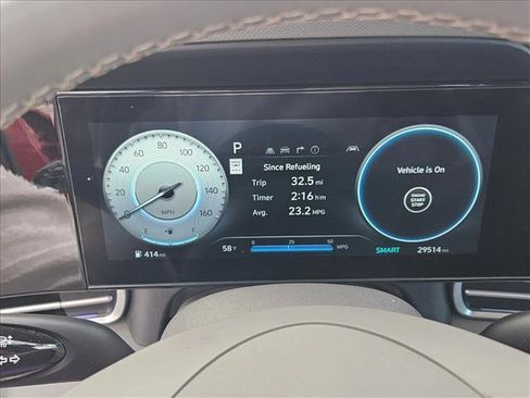 Used 2025 Hyundai Elantra SEL image 11