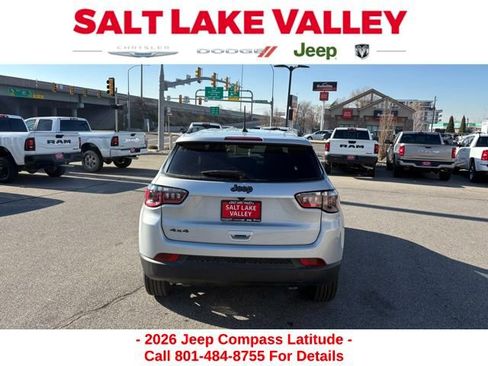 New 2026 Jeep Compass Latitude image 4