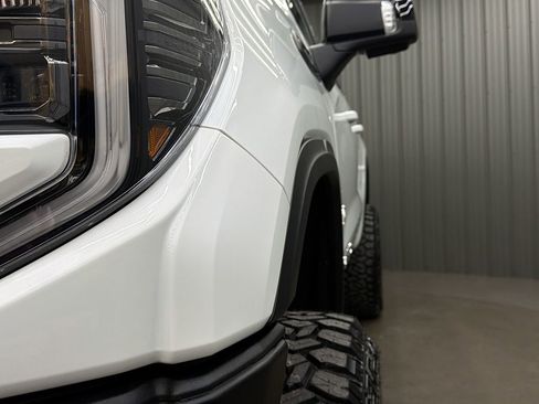 Used 2025 GMC Sierra 1500 AT4X image 13