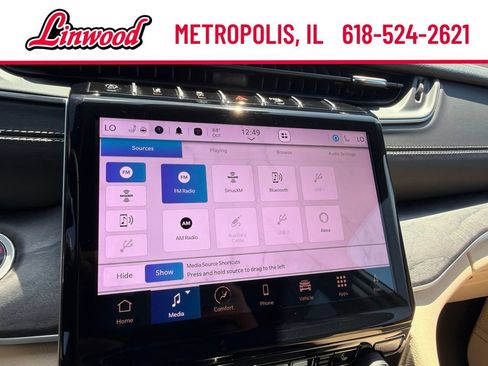 Used 2025 Jeep Grand Cherokee Limited AWD/4WD image 33
