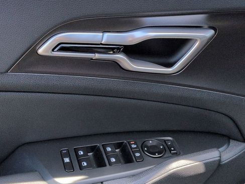New 2026 Kia Sportage EX FWD image 24