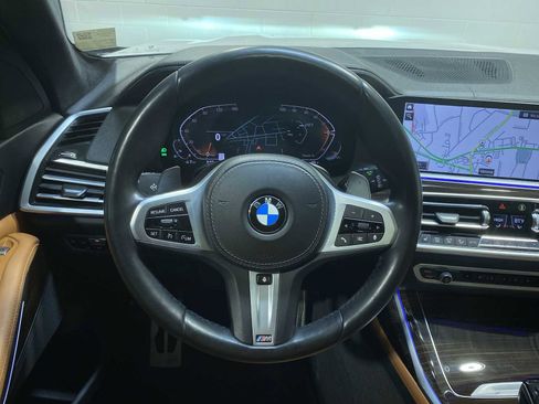 Used 2021 BMW X7 xDrive40i w/ M Sport Package image 15
