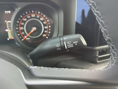 New 2025 Jeep Gladiator Sport image 26