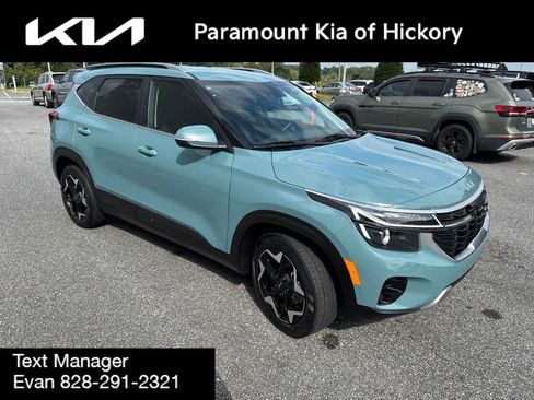 Used 2025 Kia Seltos EX FWD image 3