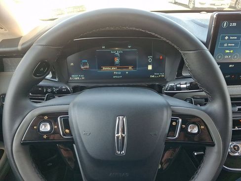 Certified 2023 Lincoln Corsair AWD image 21