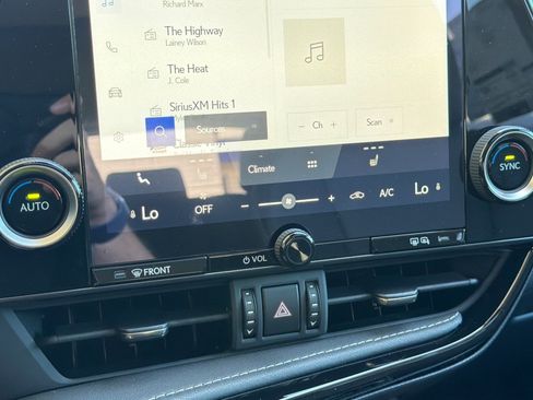 New 2026 Lexus NX 350 AWD image 17
