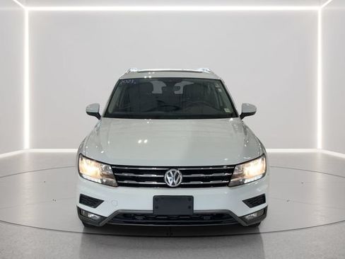 Used 2021 Volkswagen Tiguan SEL AWD/4WD image 9