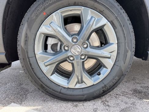 New 2026 Honda HR-V LX image 6